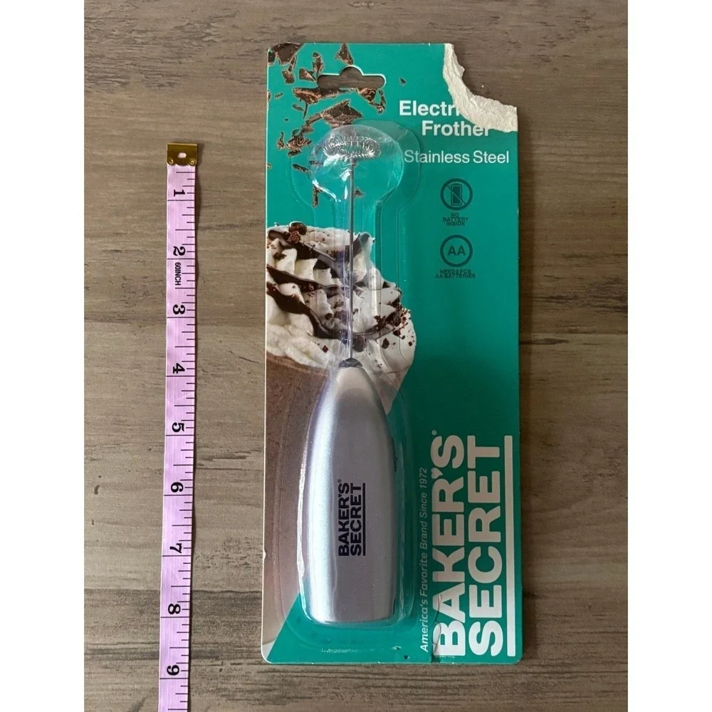 NEW Baker's Secret Electric Milk Frother Stainless Steel Handheld Silver BS40751